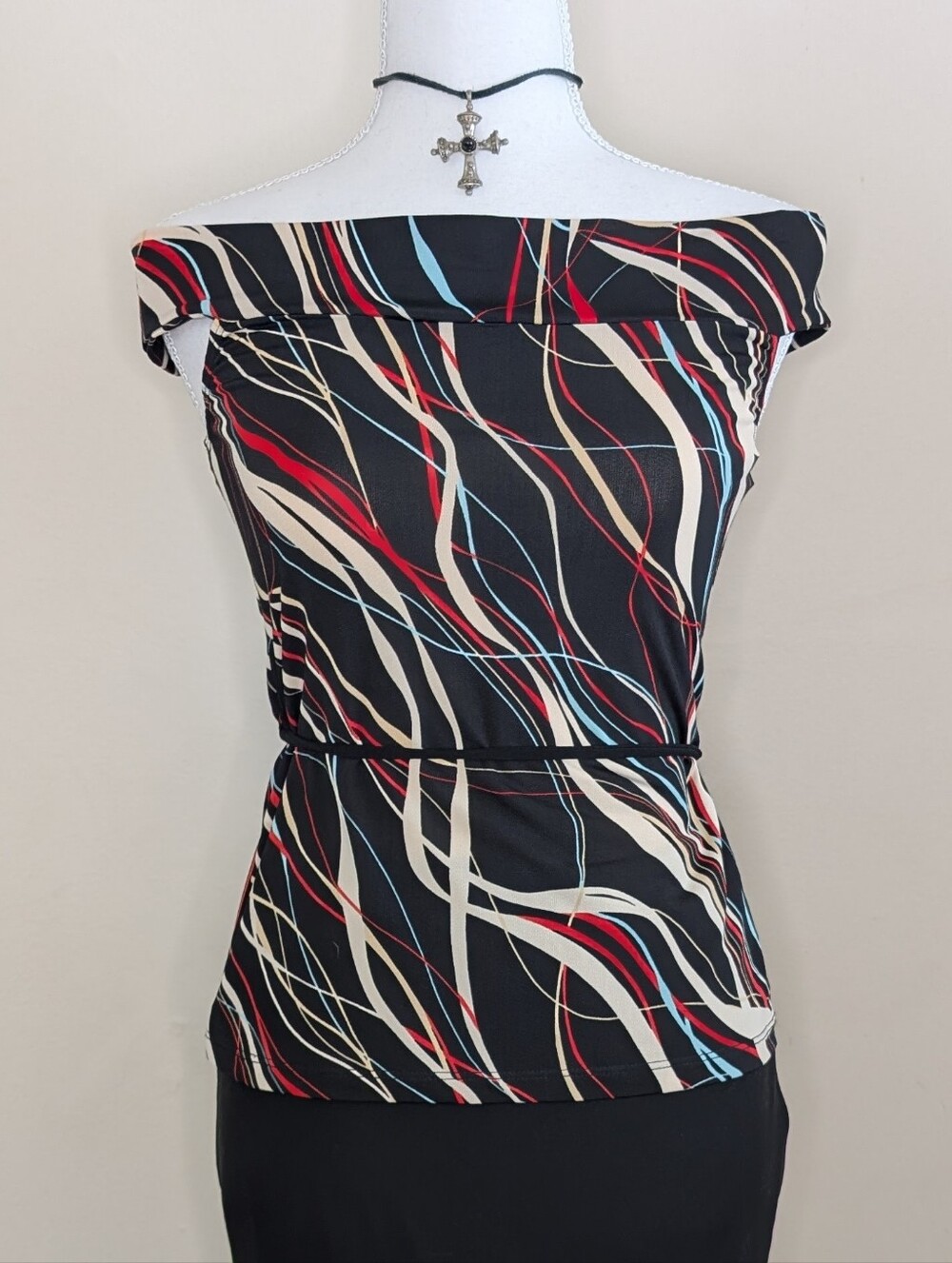 le chateau Off-Shoulder Black Top with Wave Print And Tie Waist